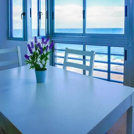 Apartamento Frente Al Mar *