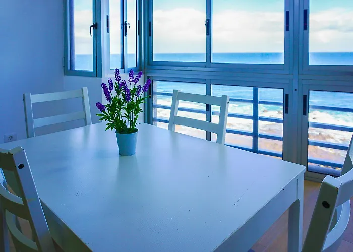 아파트 Frente Al Mar *